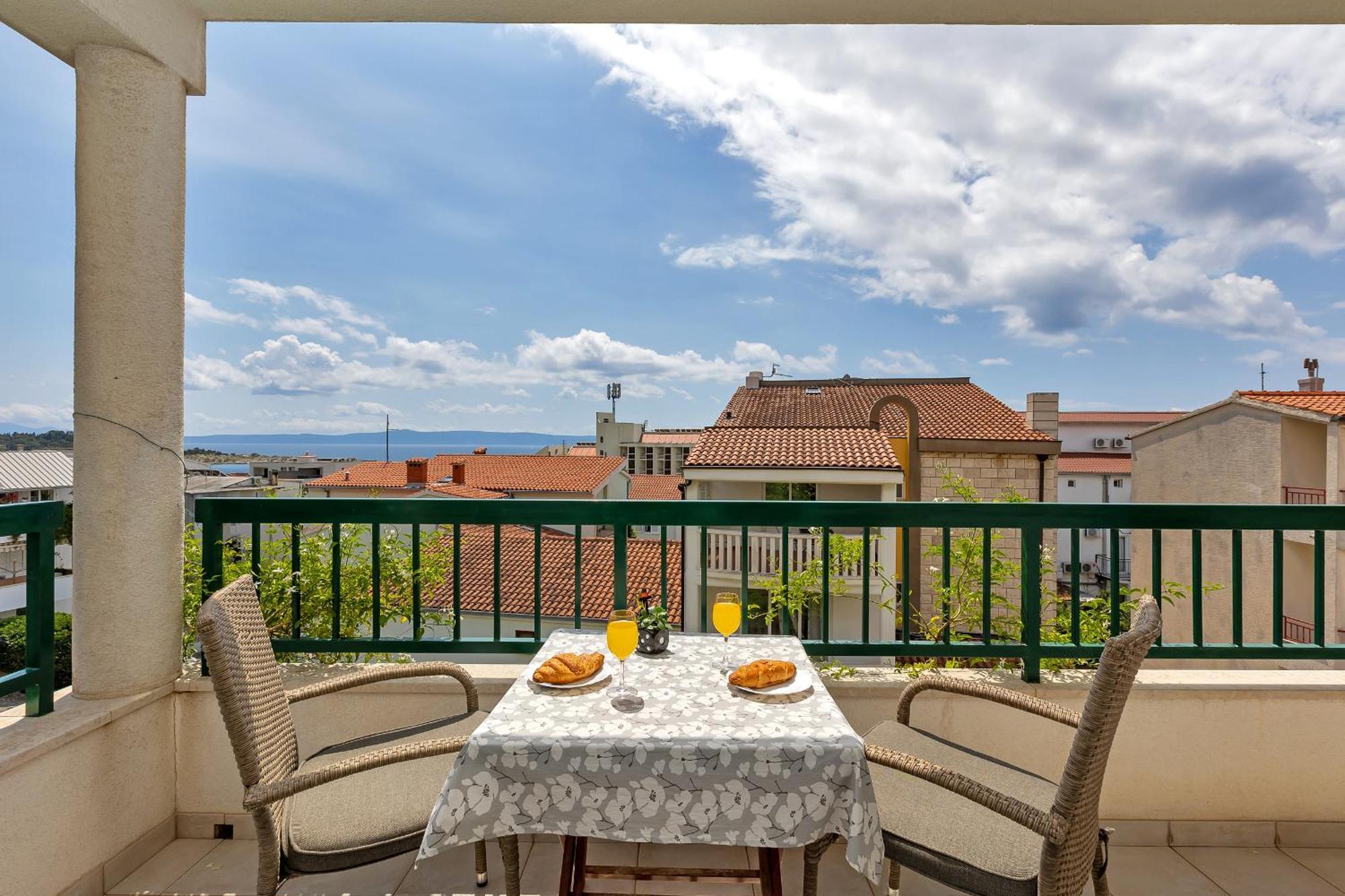 Apartmani Vanda Makarska Esterno foto